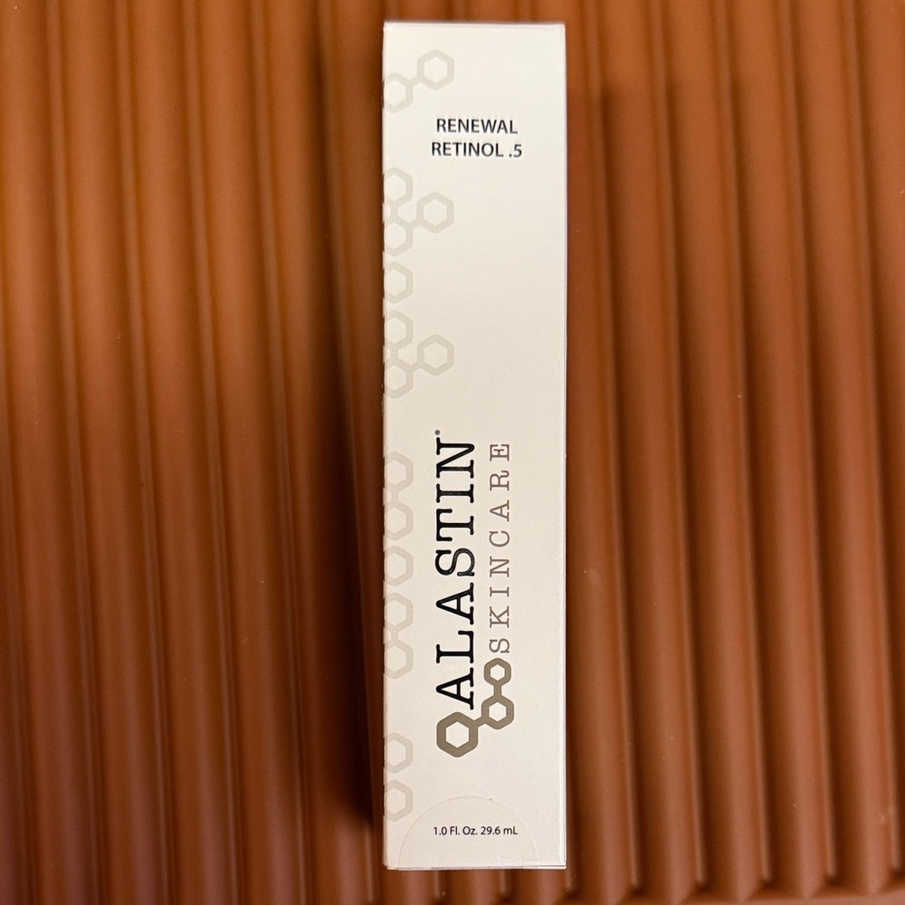 Sealed Unopened/unused Alastin Skincare Renewal Retinol 0.5